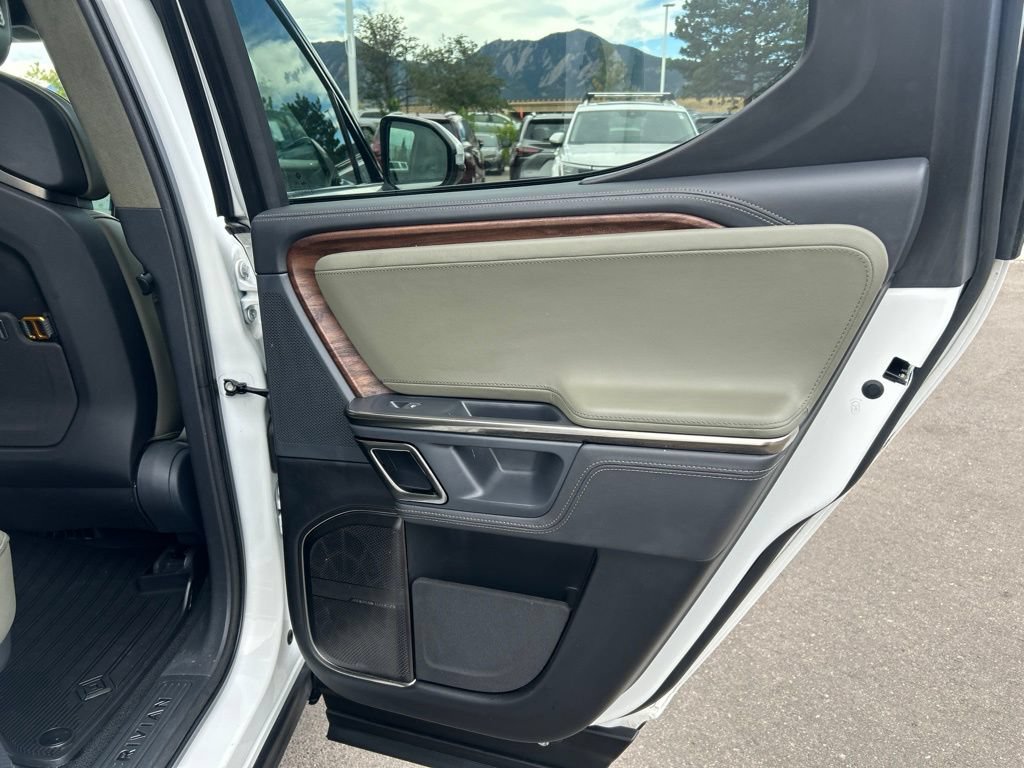 Used 2022 Rivian R1T Adventure AWD/4WD image 12