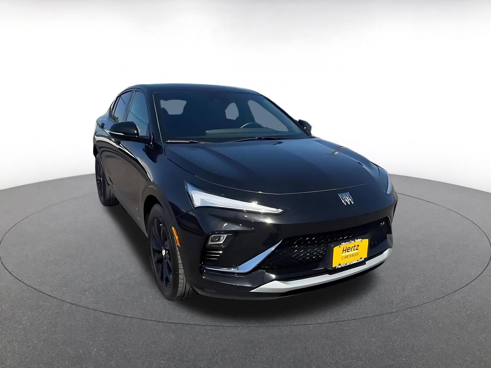 Used 2025 Buick Envista Sport Touring image 3