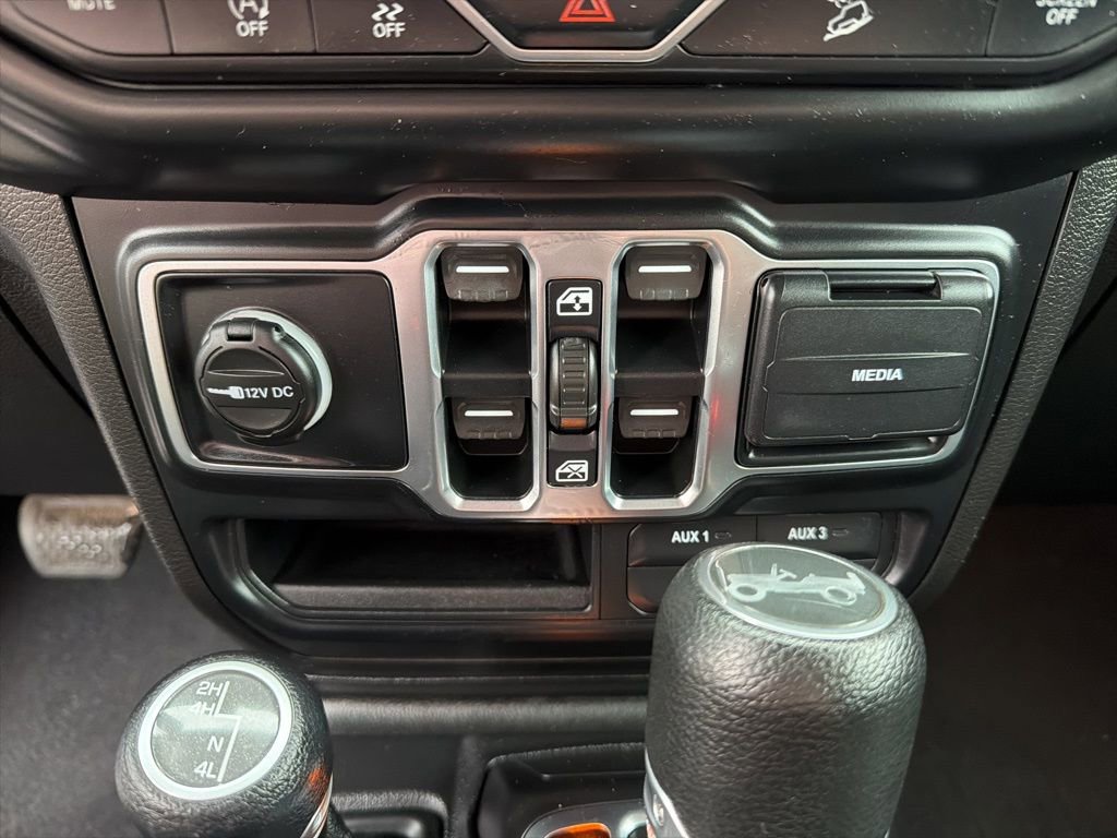 Used 2019 Jeep Wrangler Unlimited Sport S image 38