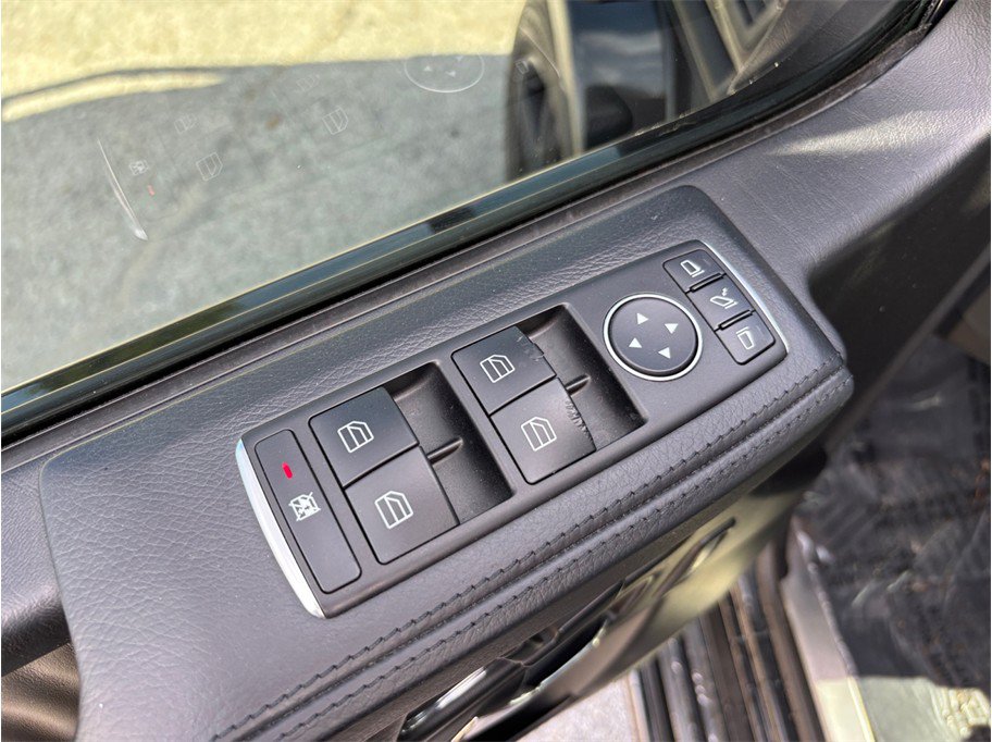 Used 2014 Mercedes-Benz G 63 AMG 4MATIC image 22