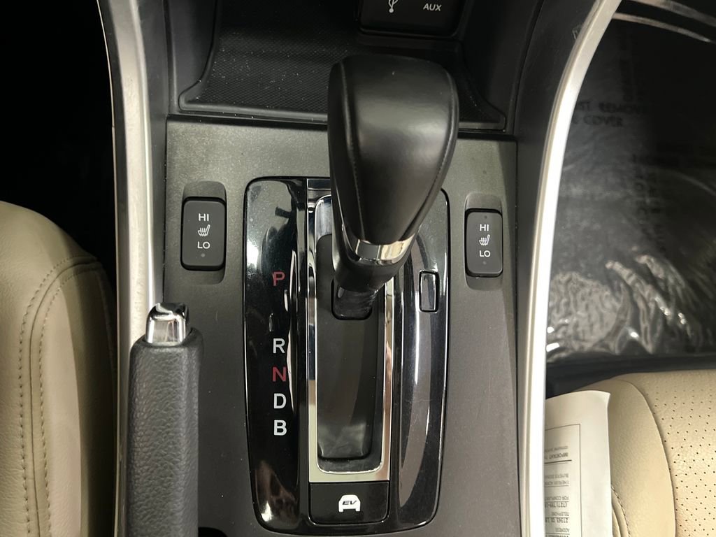 Used 2014 Honda Accord Touring image 26