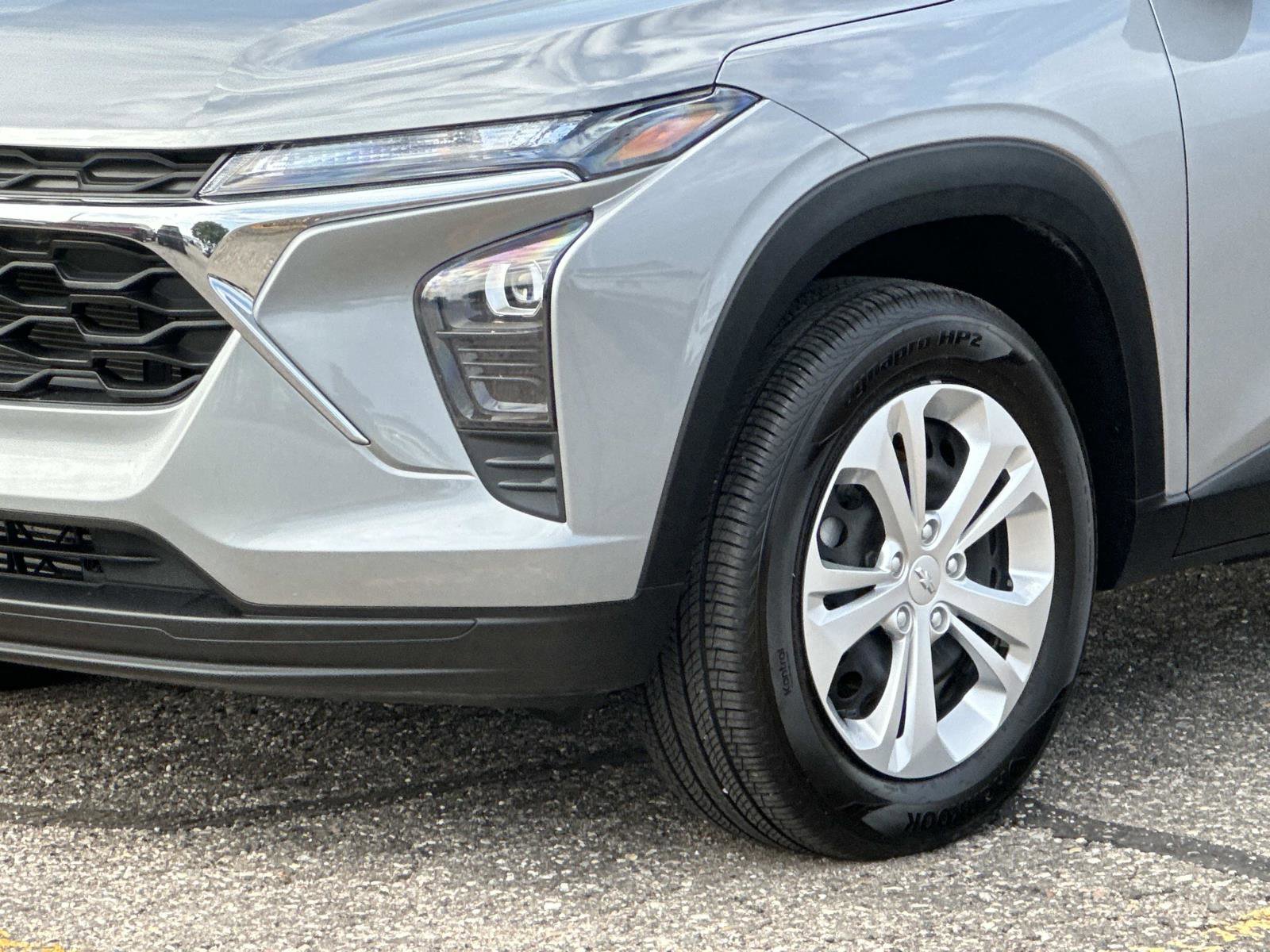 Certified 2024 Chevrolet Trax LS image 7