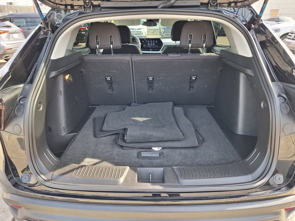 Used 2024 Chevrolet Trax LS w/ LS Convenience Package image 24