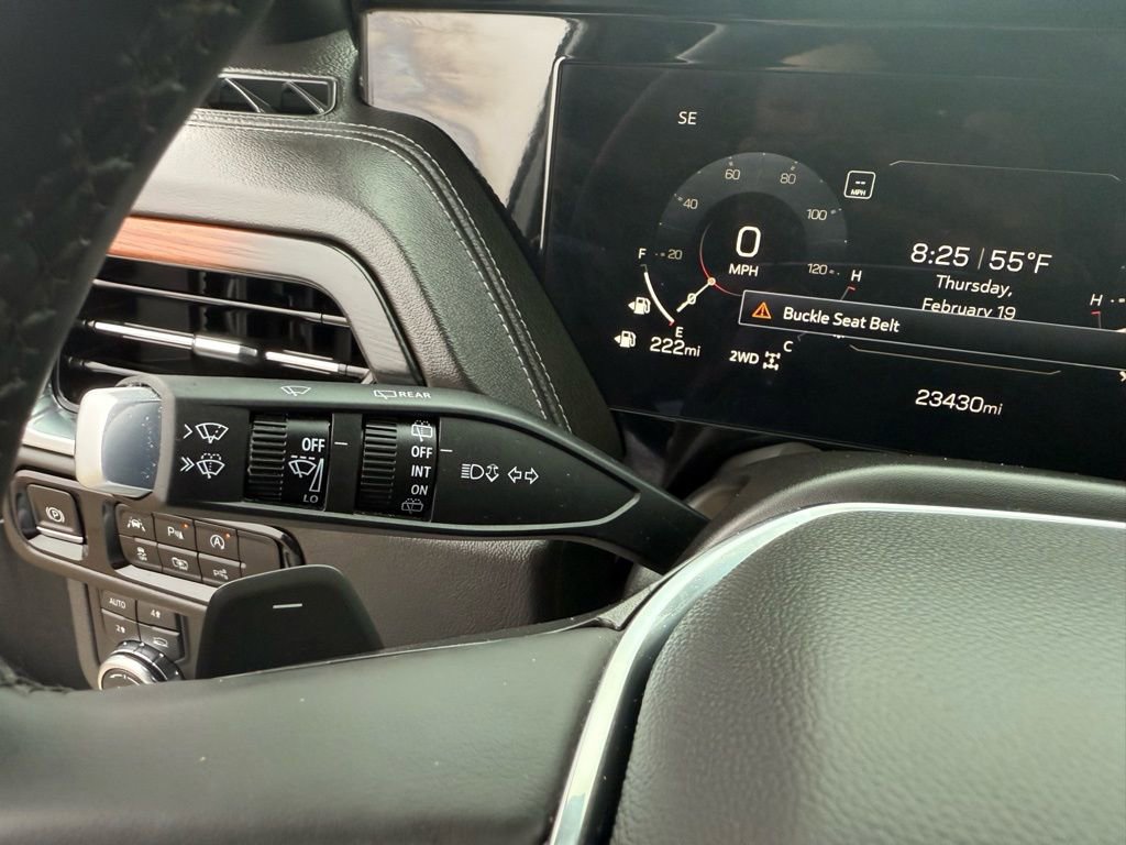 Used 2025 GMC Yukon XL Denali image 35