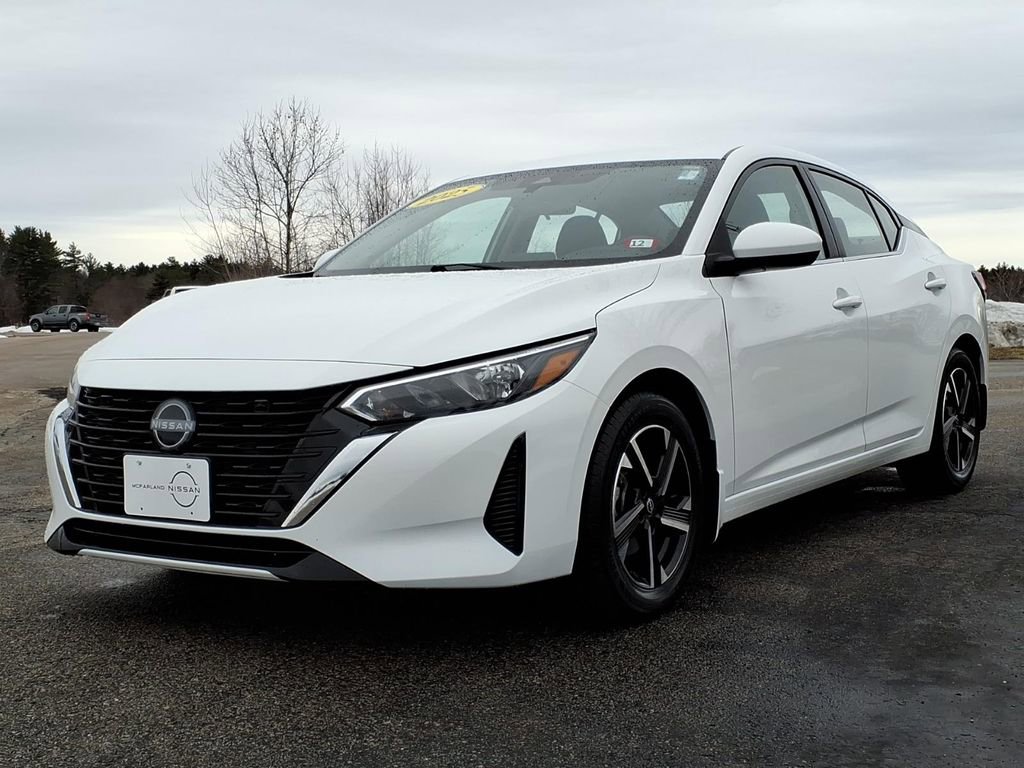 Certified 2025 Nissan Sentra SV image 28