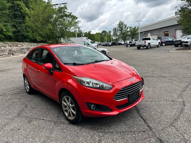 Used 2015 Ford Fiesta SE w/ Equipment Group 201A FWD image 7