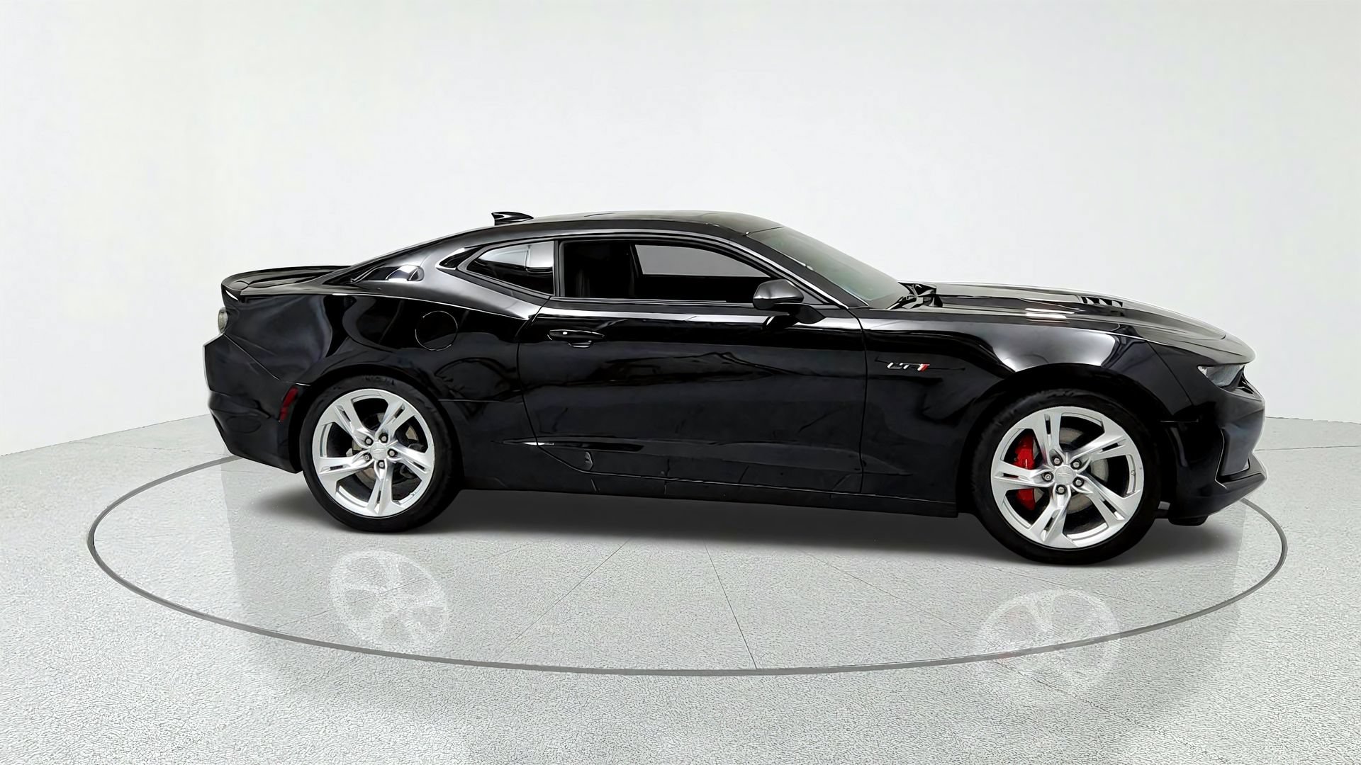 Certified 2024 Chevrolet Camaro LT w/ RS Package RWD image 6