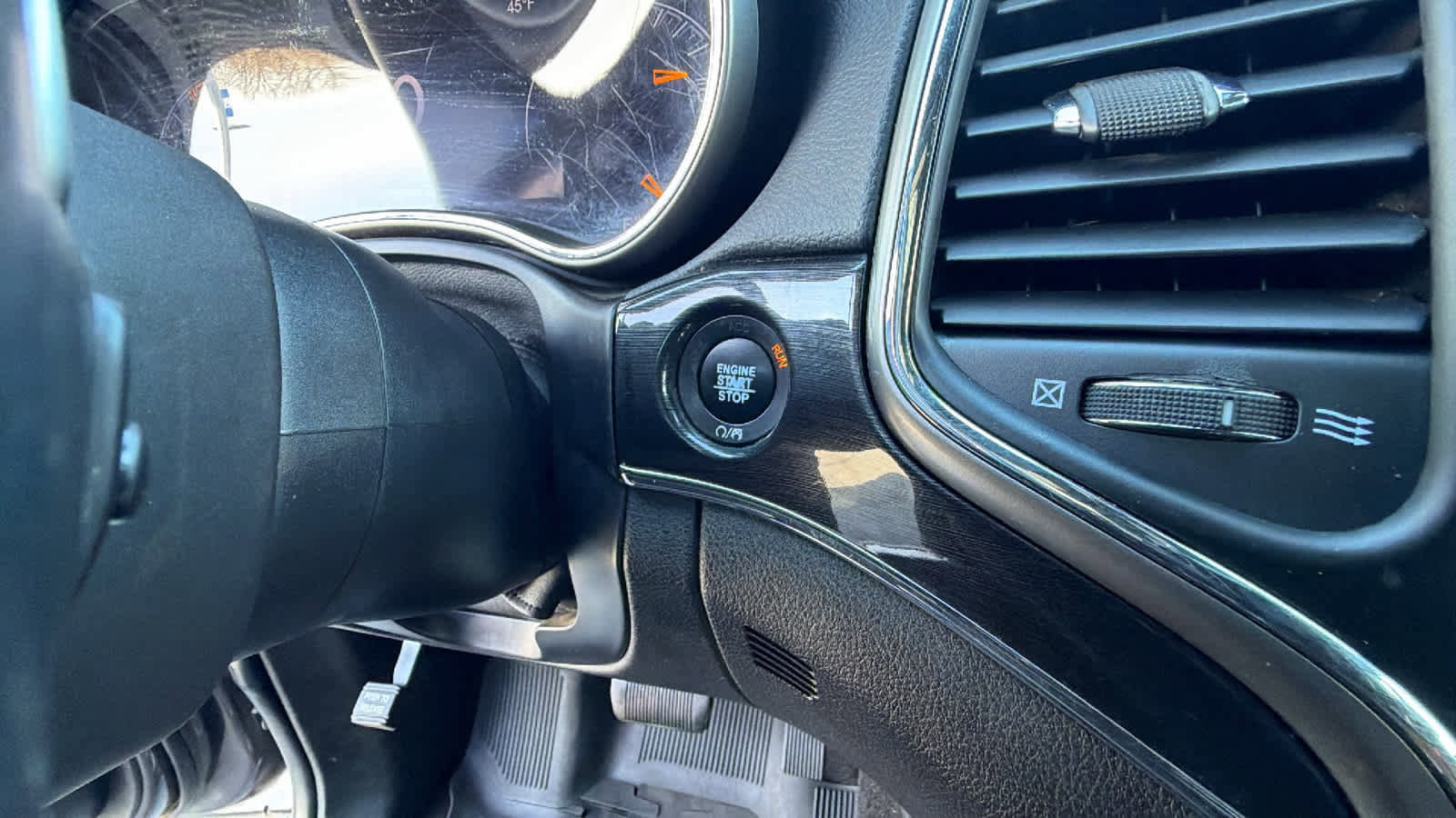 Used 2017 Jeep Grand Cherokee Trailhawk w/ Trailhawk Luxury Group image 17