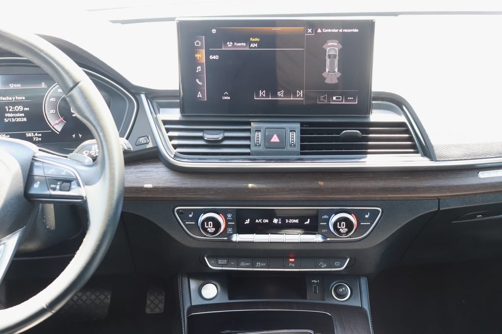Used 2024 Audi Q5 2.0T Premium Plus AWD/4WD image 16