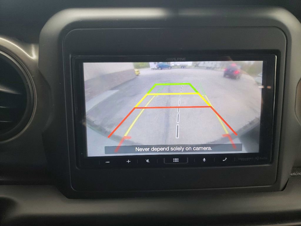 Used 2018 Jeep Wrangler Sport image 16