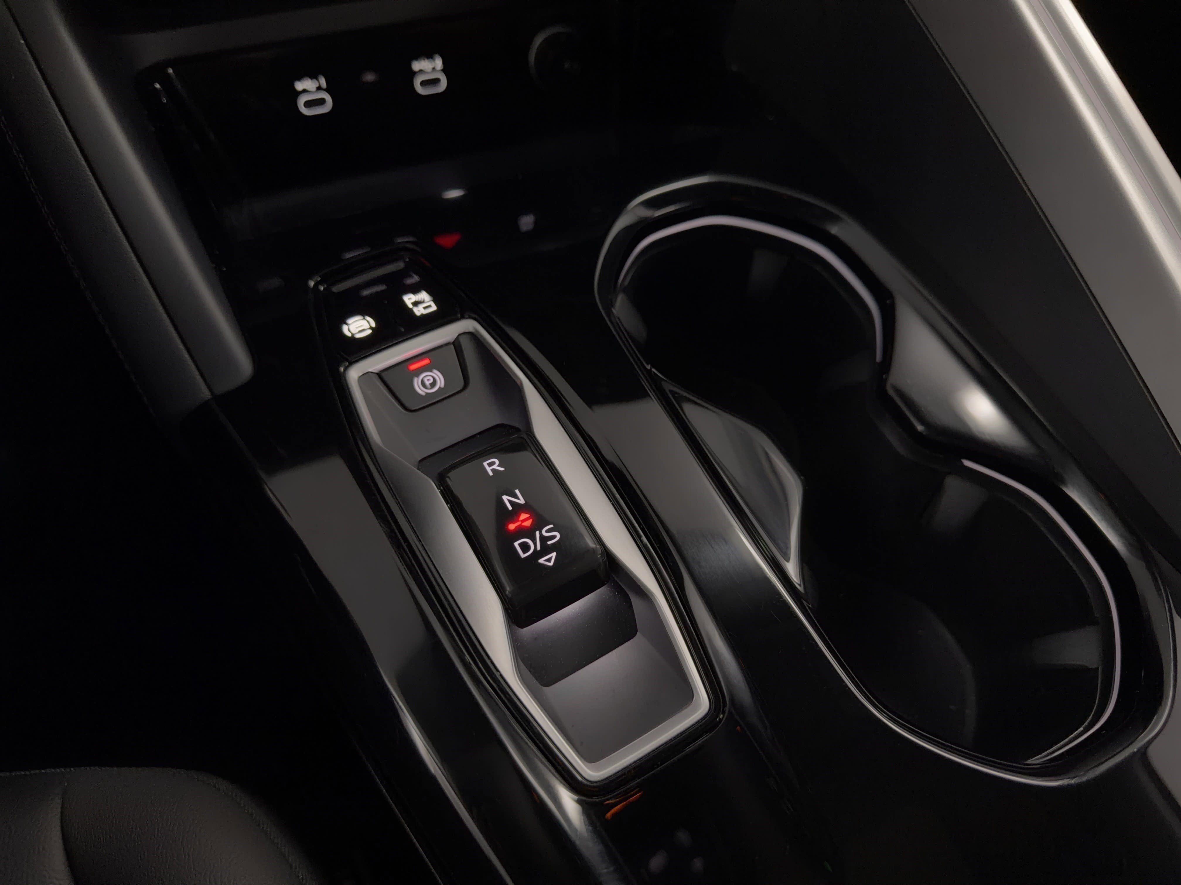 Certified 2025 Audi Q5 Premium w/ Convenience Package image 25