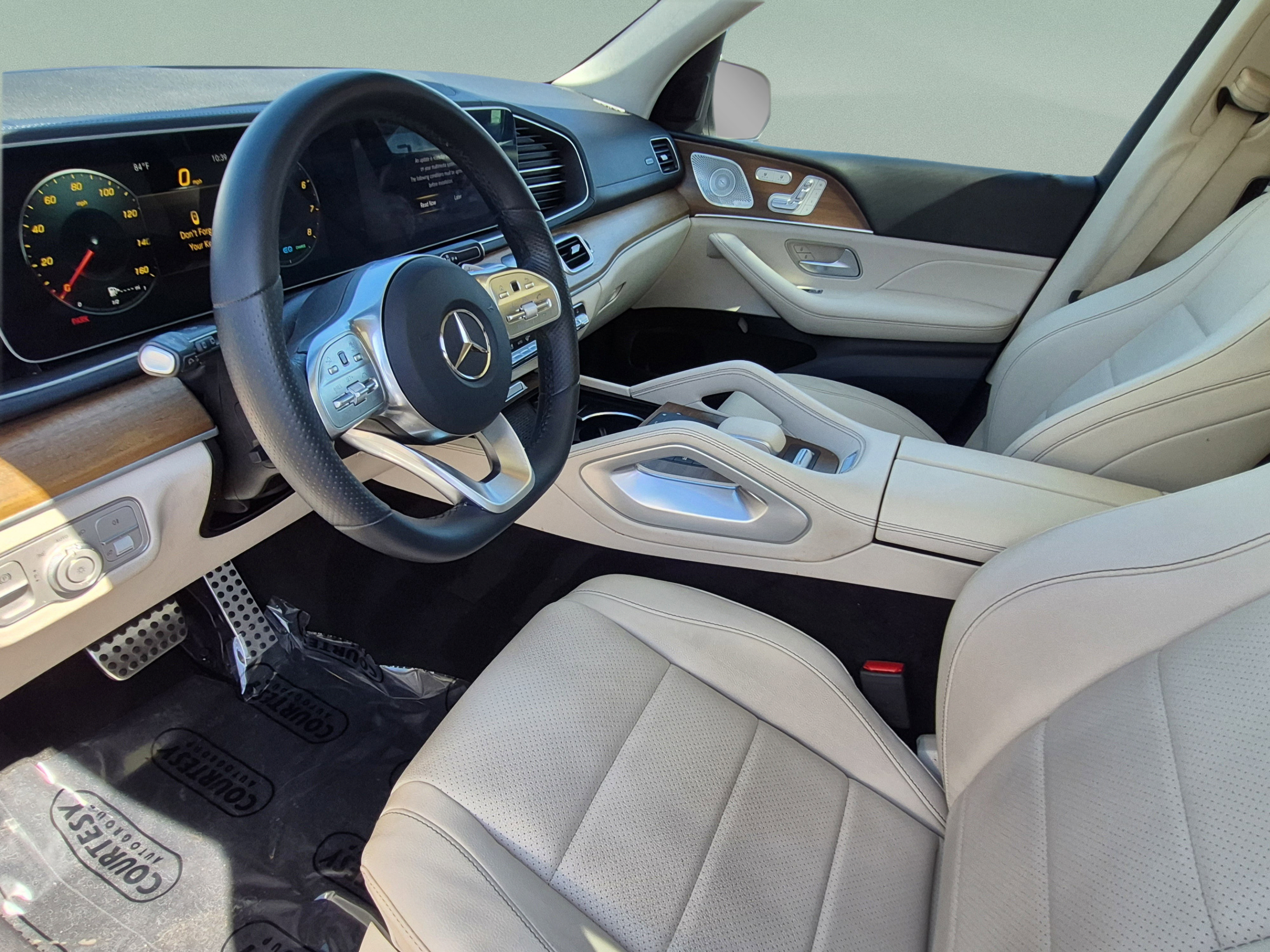Used 2023 Mercedes-Benz GLS 450 4MATIC w/ AMG Line Exterior image 20