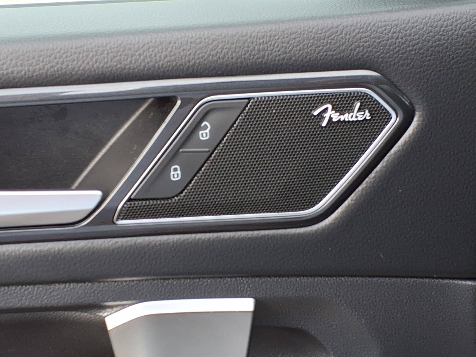 Used 2024 Volkswagen Tiguan SEL R-Line AWD/4WD image 17
