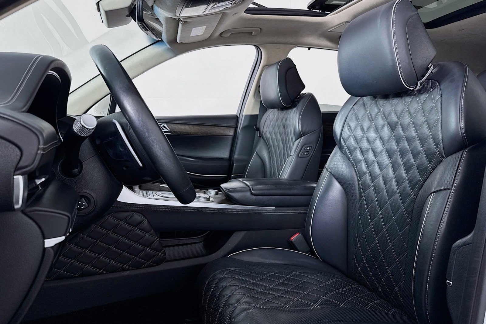 Used 2022 Genesis GV80 3.5T w/ Prestige Package 07 image 16