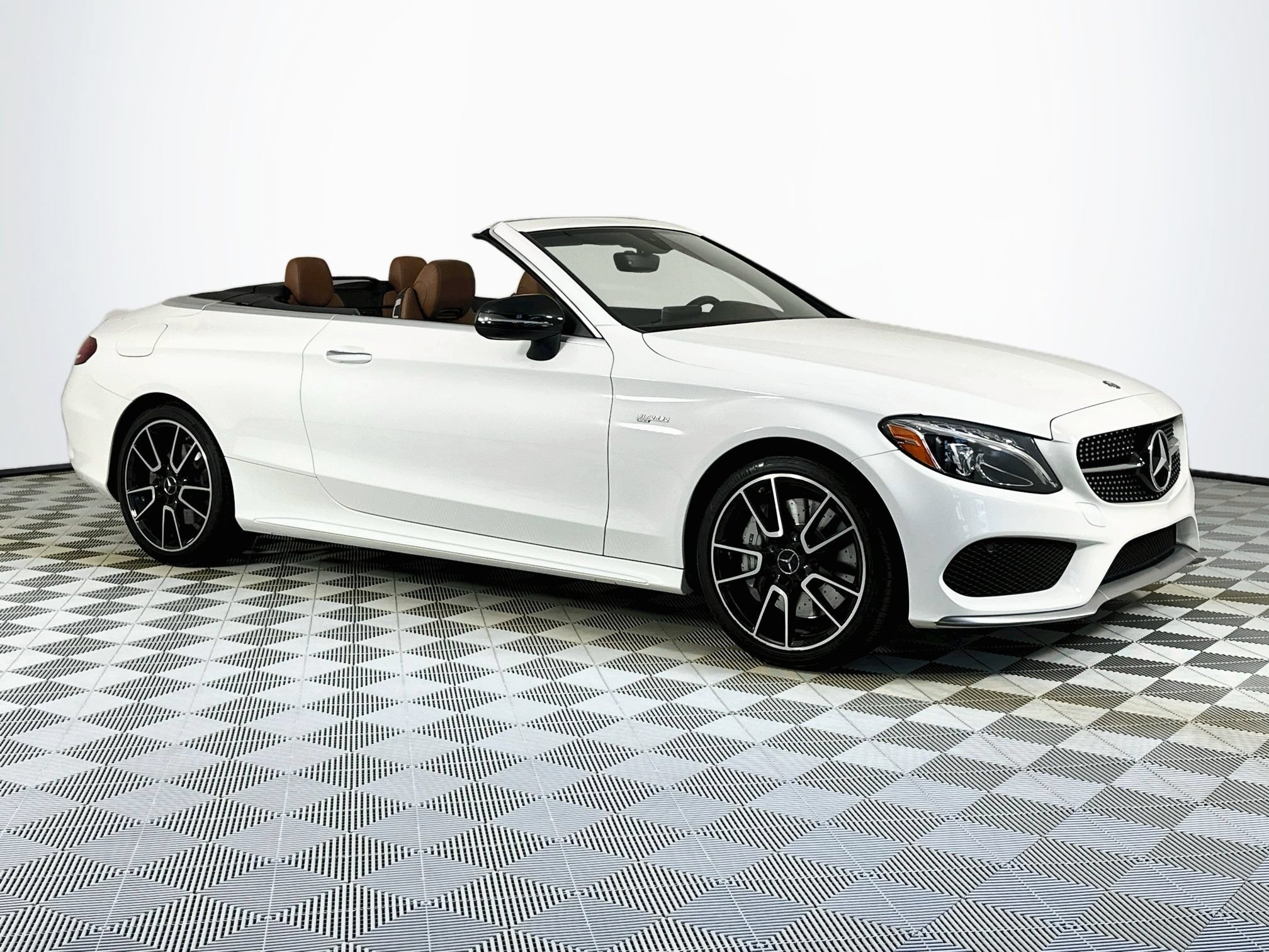 Used 2017 Mercedes-Benz C 43 AMG 4MATIC Cabriolet image 3