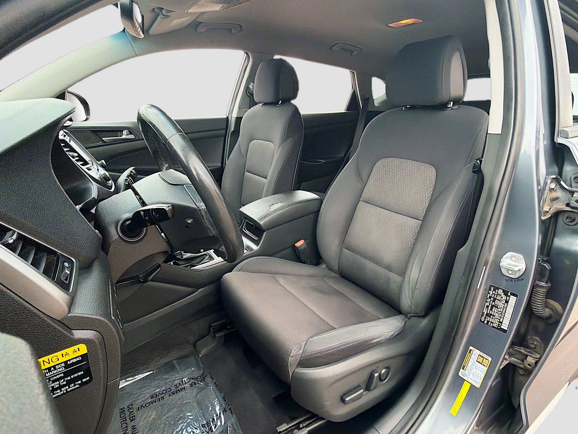 Used 2017 Hyundai Tucson Sport image 13