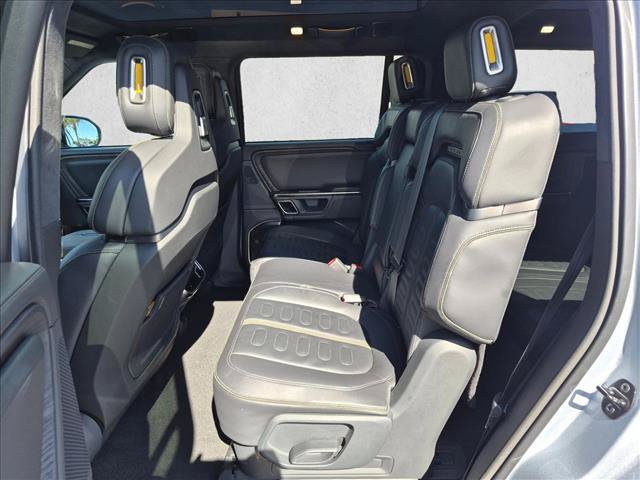 Used 2023 Rivian R1S Adventure AWD/4WD image 15