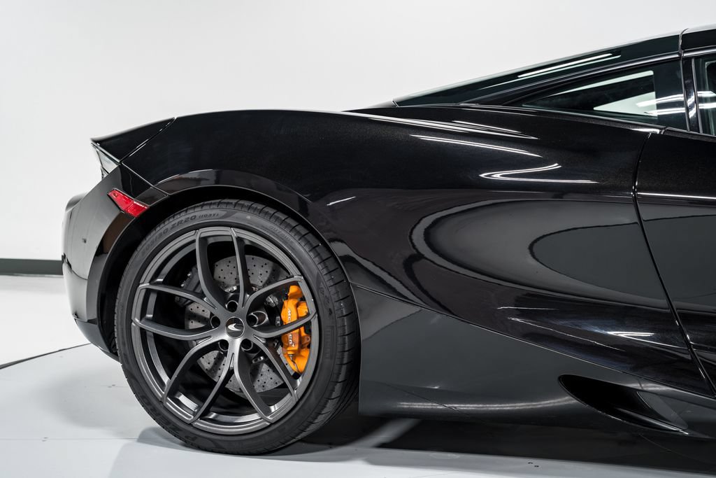 Used 2020 McLaren 720S Performance RWD image 43