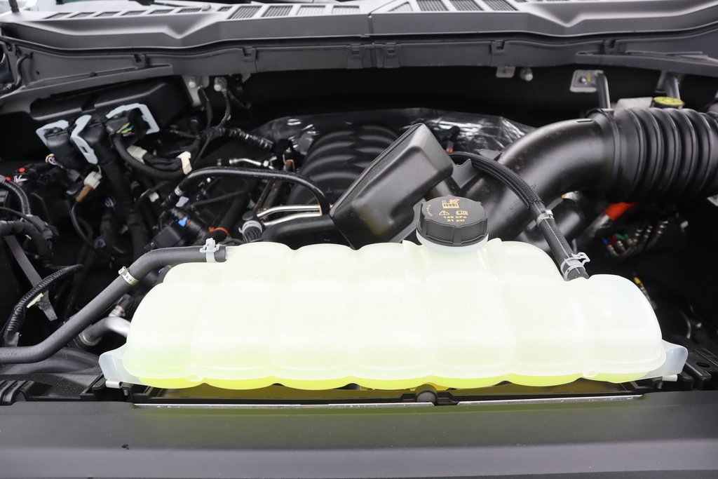 New 2025 Ford F150 Lariat w/ FX4 Off-Road Package image 21