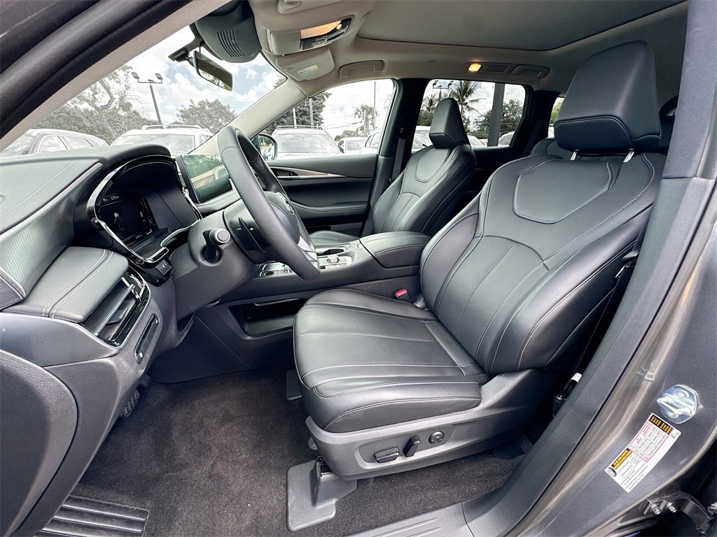 Used 2026 INFINITI QX60 Pure w/ Cargo Package image 22