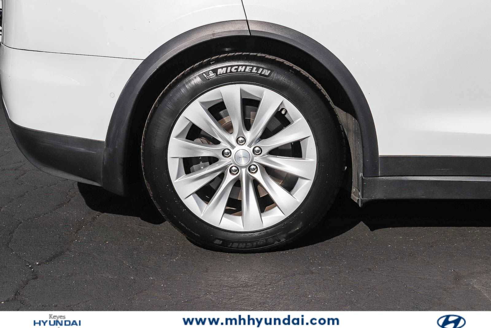 Used 2019 Tesla Model X AWD/4WD image 10