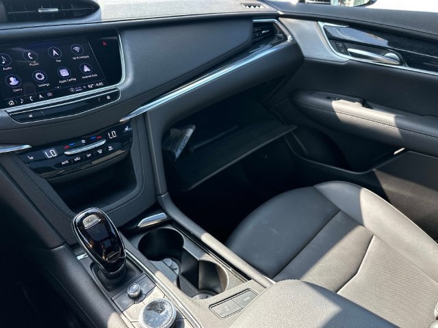 Certified 2023 Cadillac XT5 Premium Luxury AWD/4WD image 37