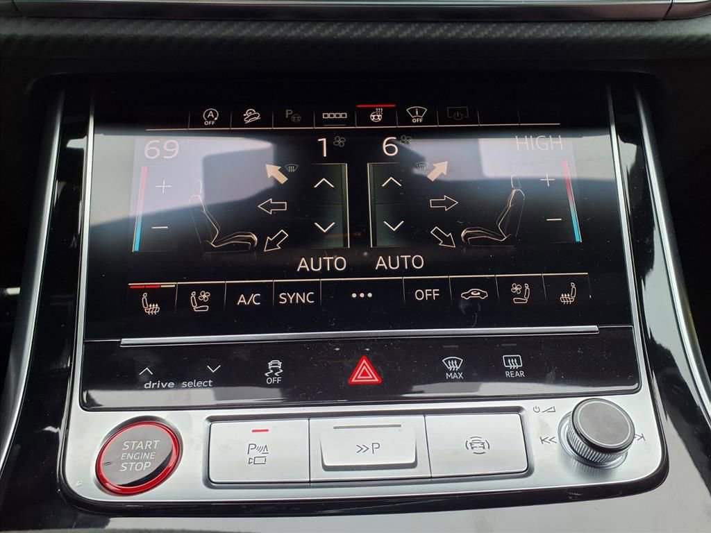 New 2026 Audi RS Q8 performance image 18