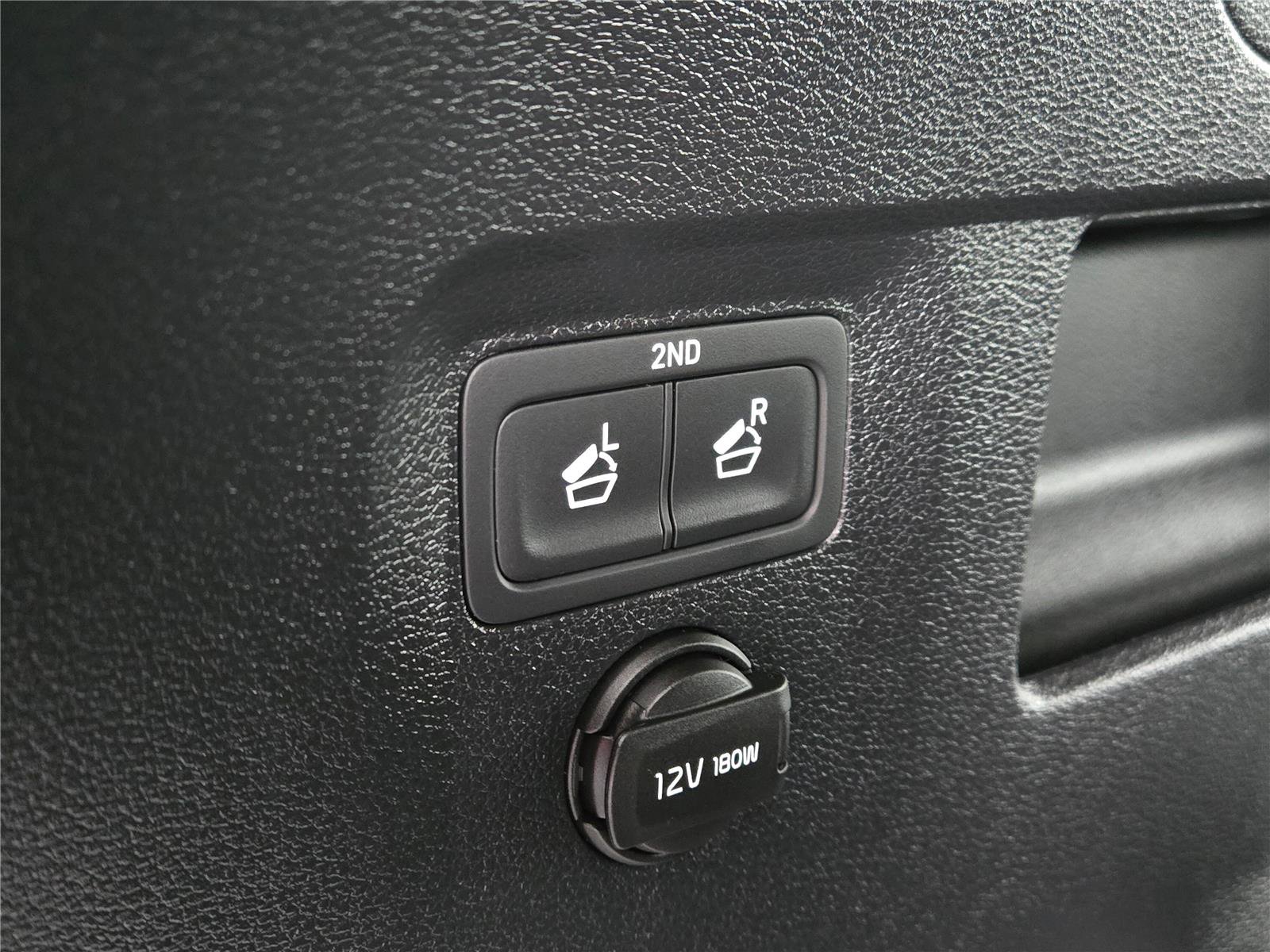 Used 2024 Kia Telluride S w/ S Sunroof Package image 16