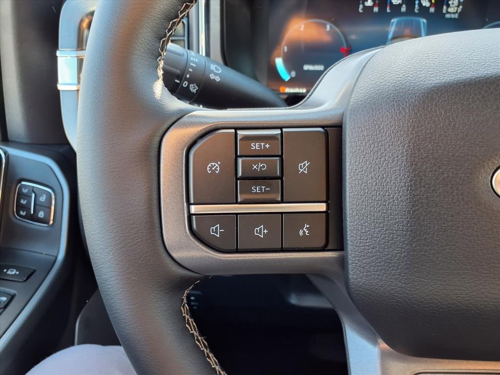 Used 2026 Ford F450 Lariat image 19