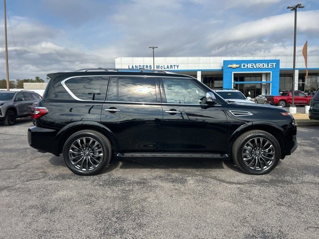 Used 2024 Nissan Armada Platinum w/ Captain's Chairs Package image 2