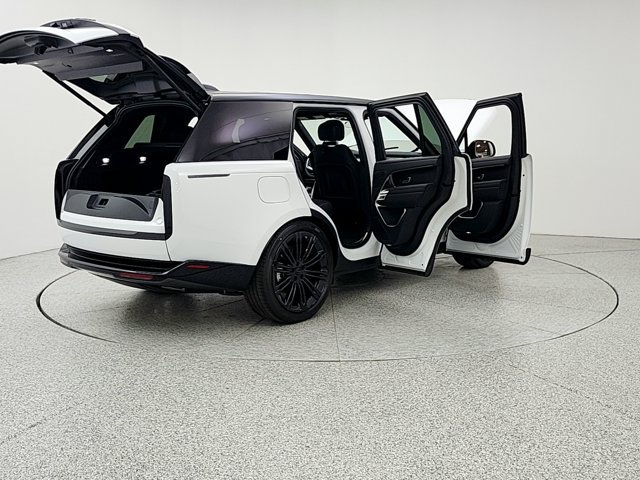 New 2026 Land Rover Range Rover SE AWD/4WD image 11