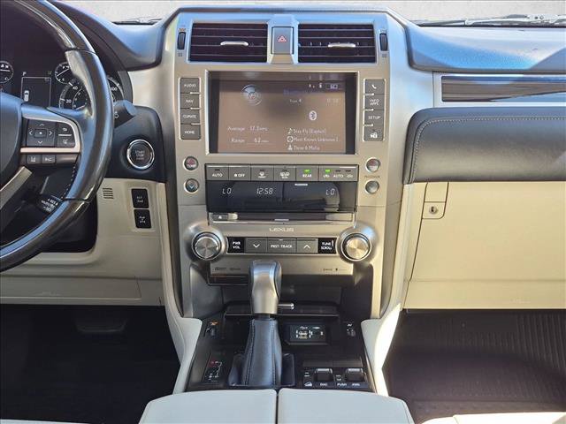 Used 2020 Lexus GX 460 Premium w/ Premium Package AWD/4WD image 16