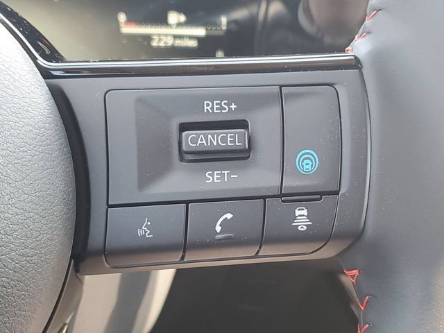 New 2026 Nissan Kicks SR w/ Cold Weather Package AWD/4WD image 10