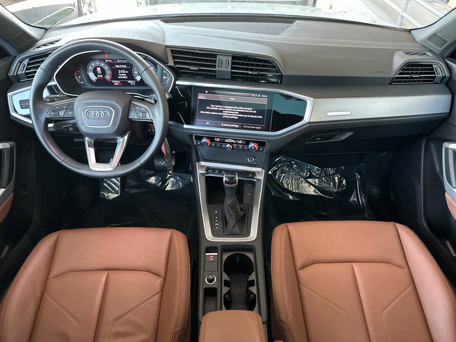 Used 2024 Audi Q3 2.0T Premium AWD/4WD image 3