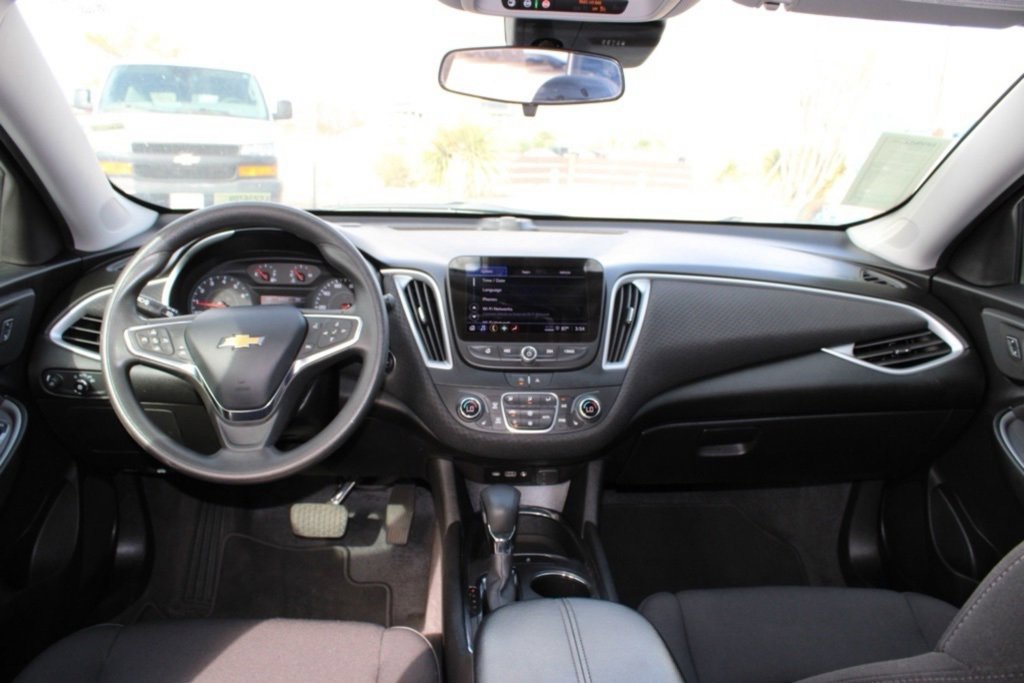 Used 2023 Chevrolet Malibu LT image 24