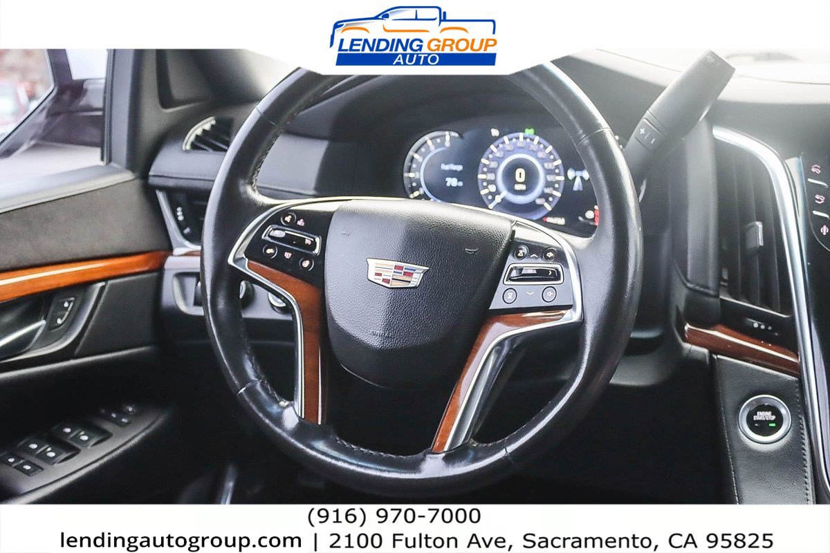 Used 2016 Cadillac Escalade ESV 4WD image 14