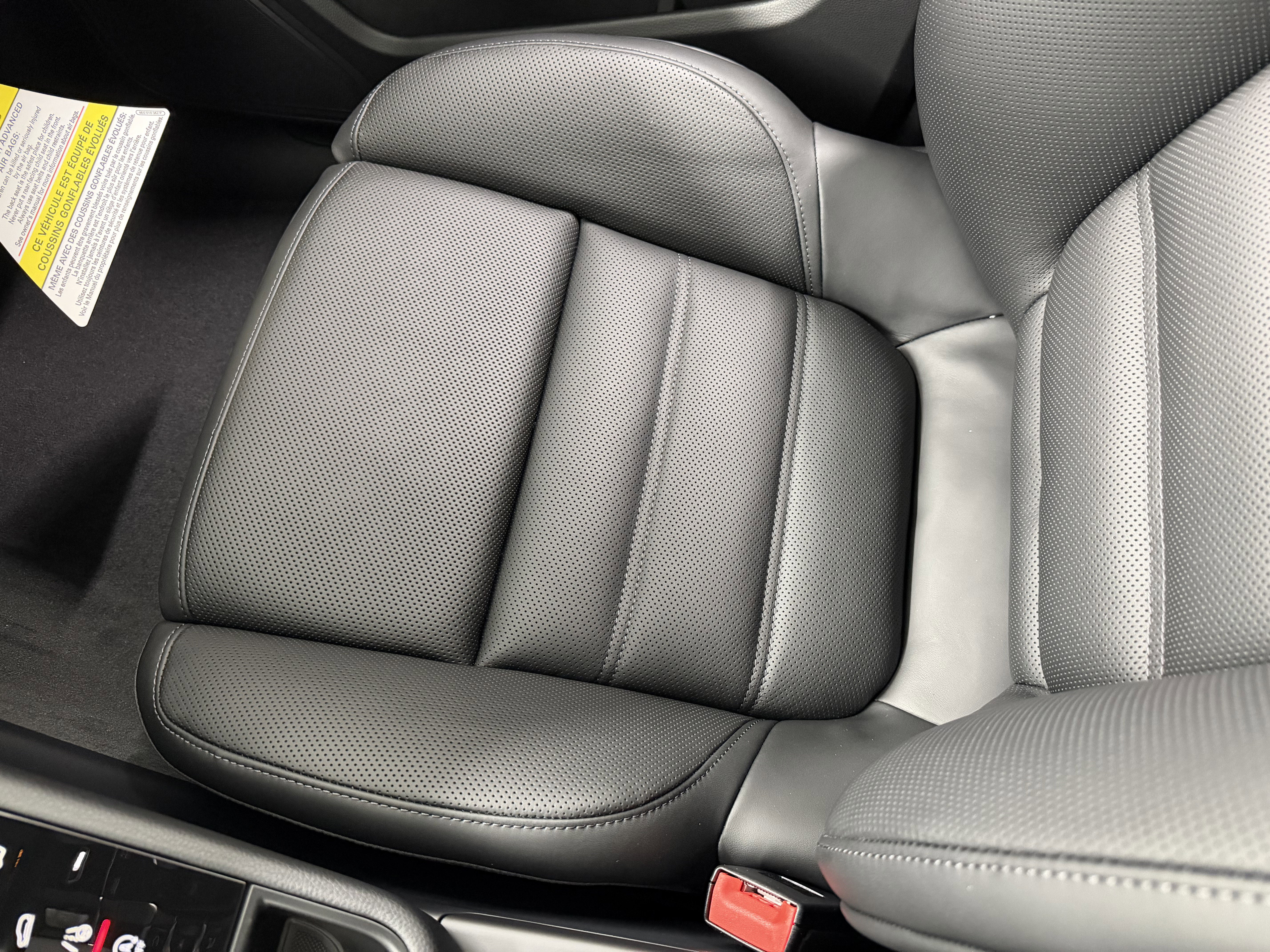 New 2026 Porsche Macan image 55