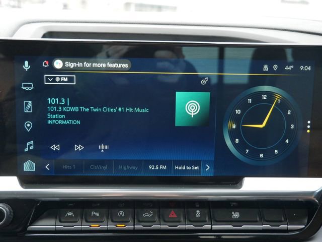 Used 2024 Chevrolet Silverado 1500 High Country image 14