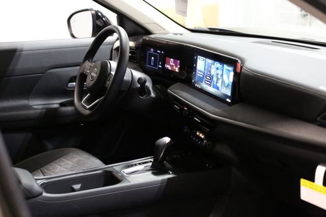 New 2026 Nissan Kicks SV w/ SV Premium Package image 23