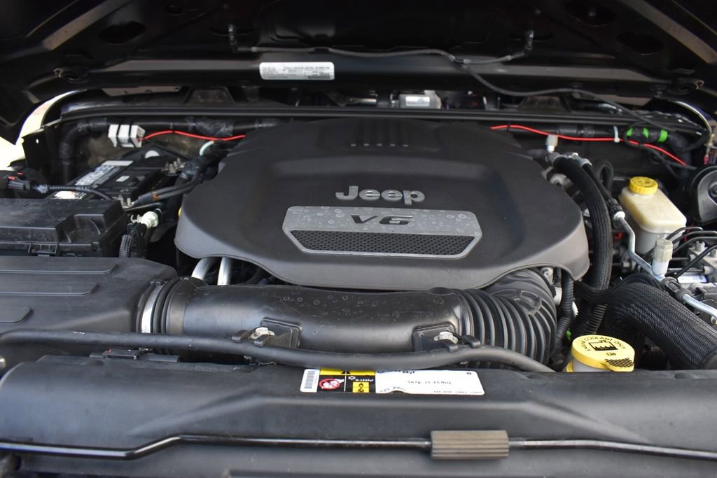 Used 2016 Jeep Wrangler Unlimited Sport w/ Quick Order Package 24S AWD/4WD image 33