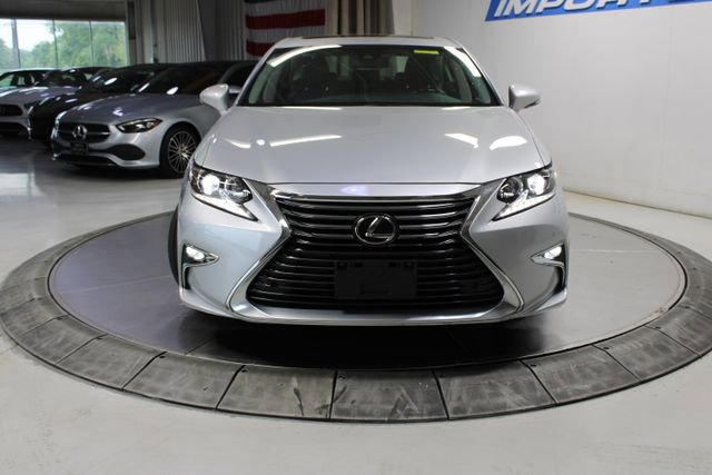 Used 2018 Lexus ES 350 w/ Premier Package FWD image 3