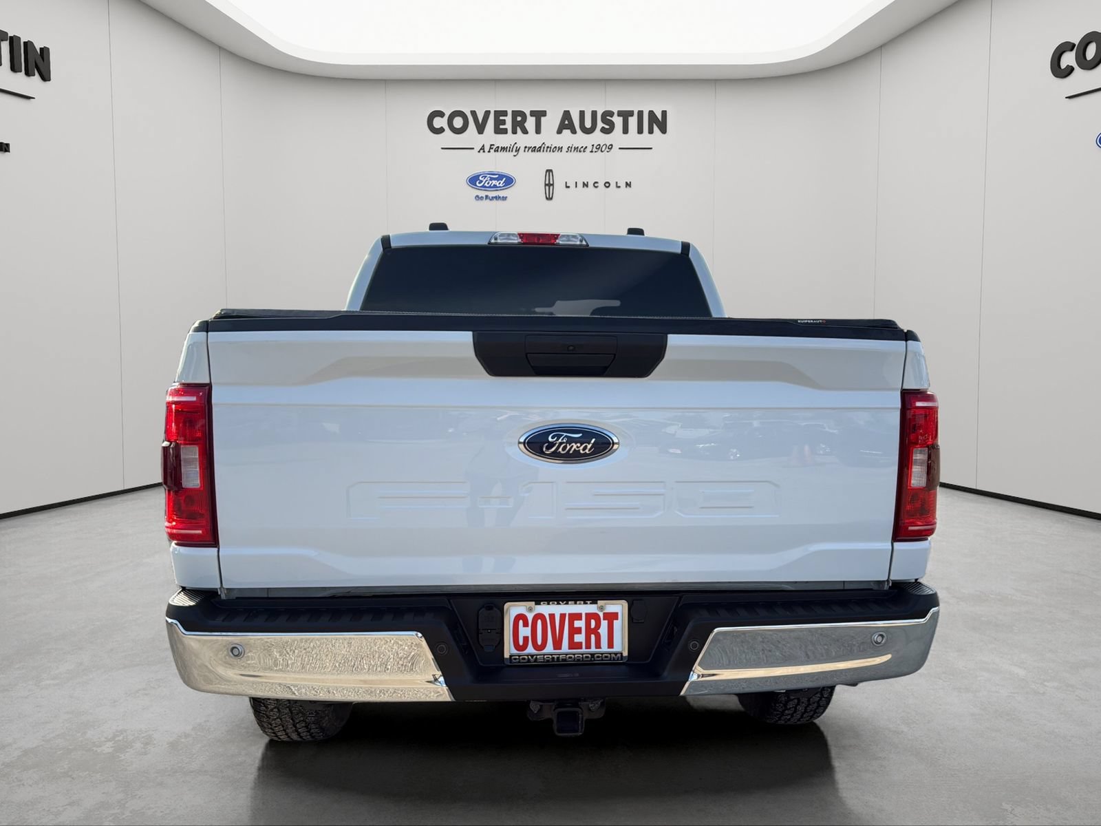Certified 2021 Ford F150 XLT w/ Equipment Group 301A Mid AWD/4WD image 4