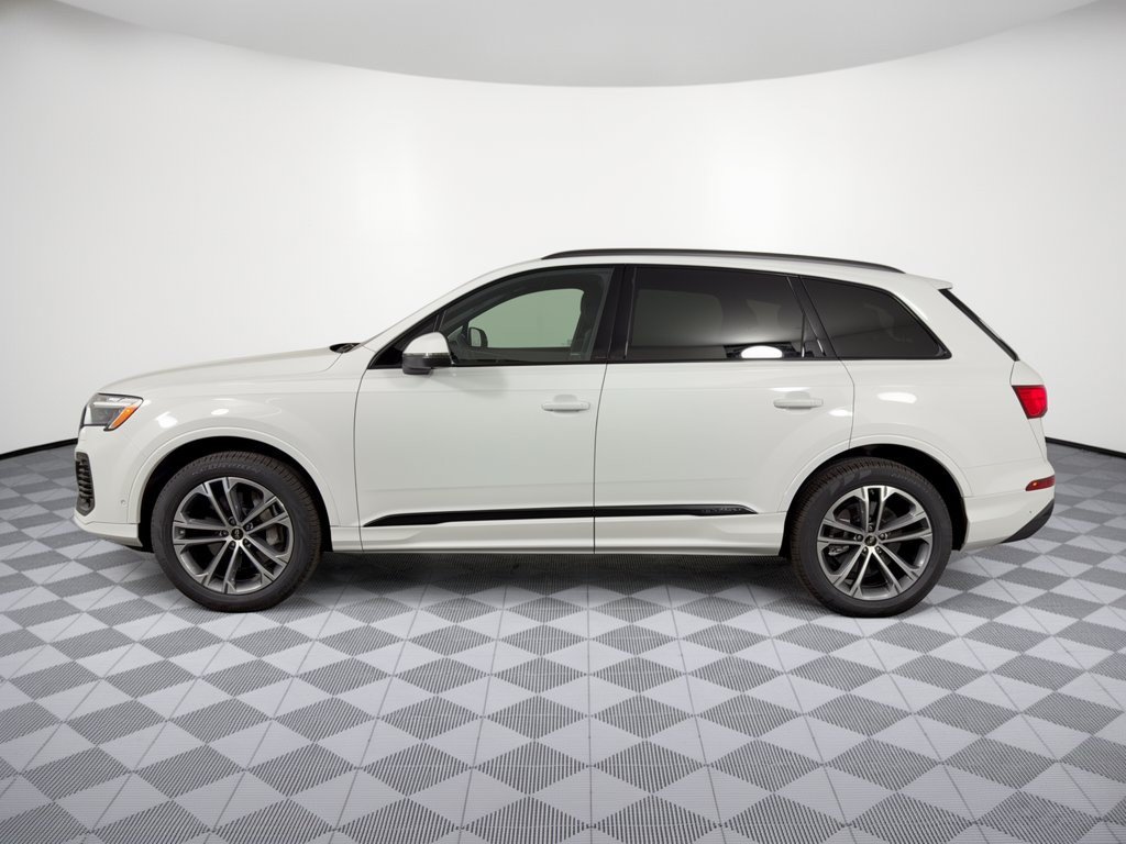 Used 2026 Audi Q7 2.0T Premium w/ Convenience Plus Package AWD/4WD image 2