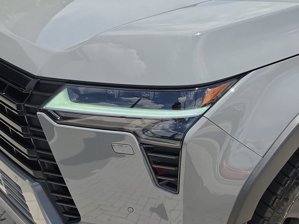 Used 2024 Lexus GX 550 AWD/4WD image 7
