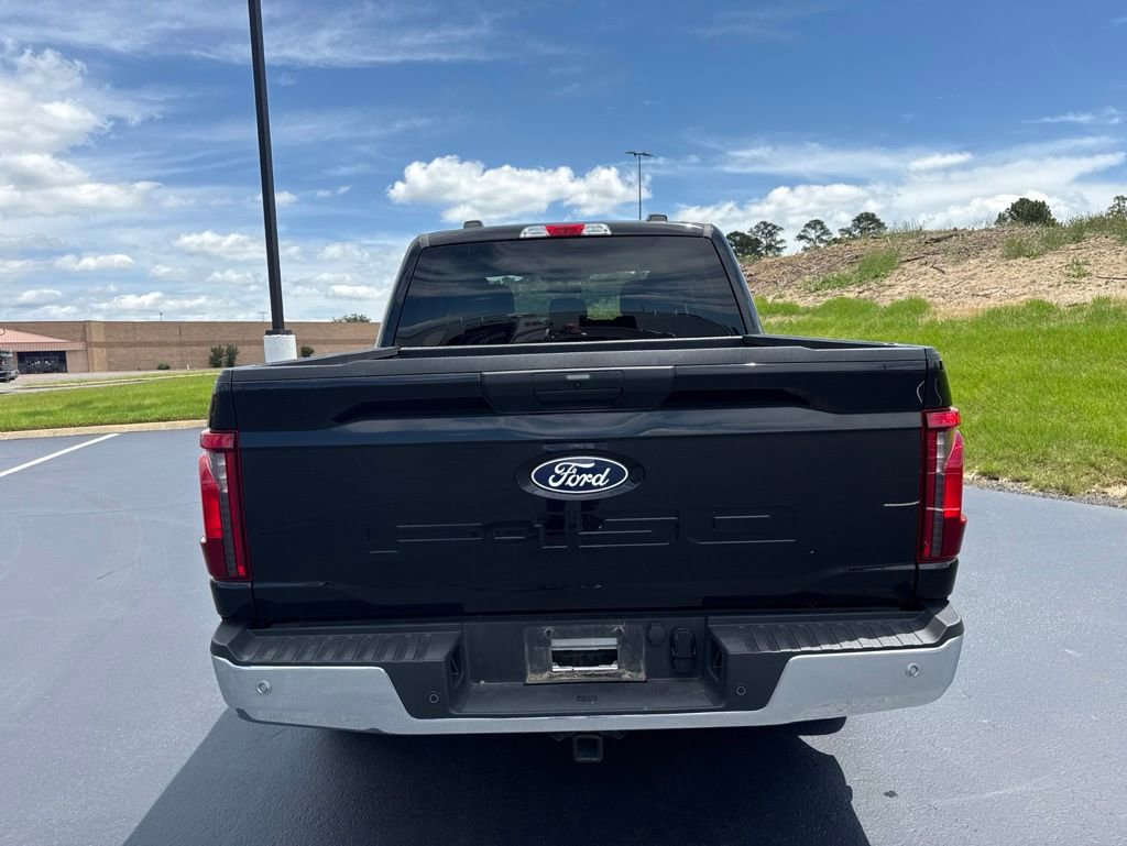Used 2025 Ford F150 XLT w/ Equipment Group 301A Standard RWD image 4