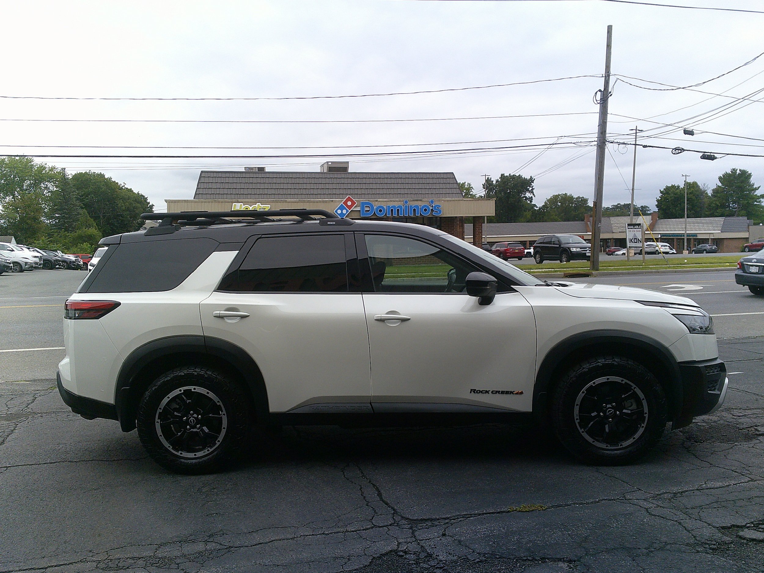 Used 2024 Nissan Pathfinder Rock Creek AWD/4WD image 10