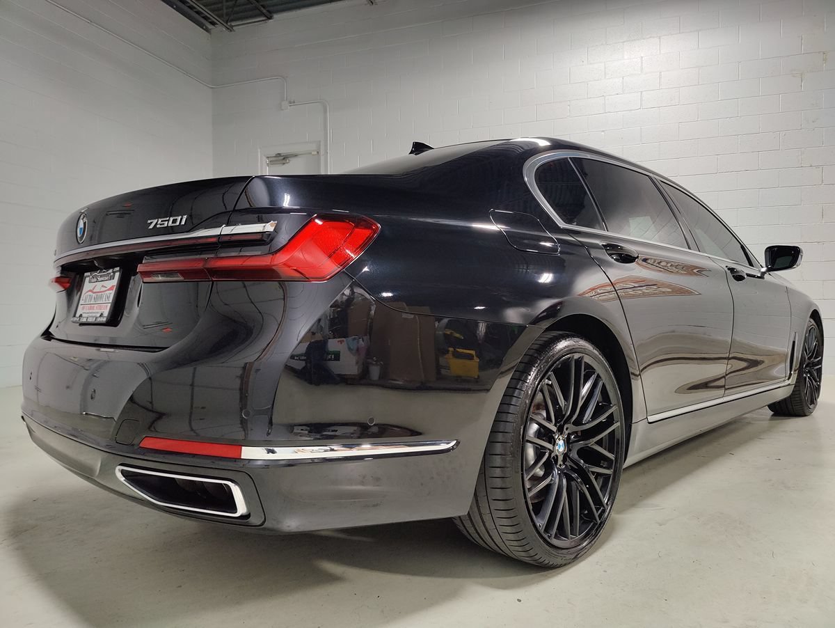Used 2020 BMW 750i xDrive w/ Executive Package AWD/4WD image 7