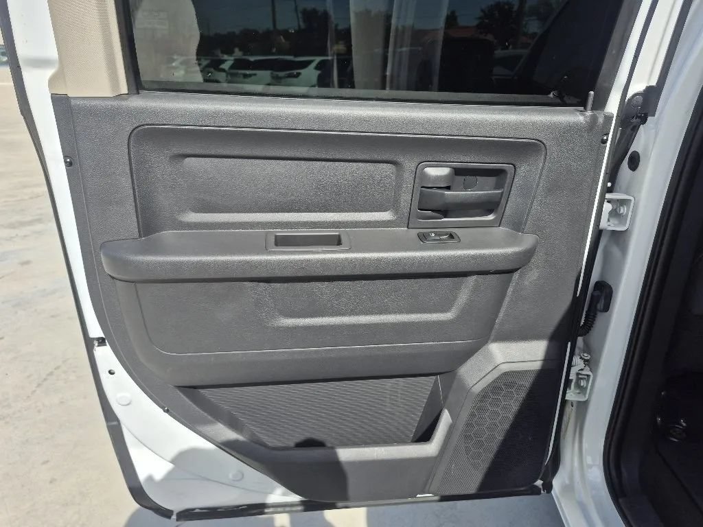 Used 2012 RAM 1500 Express w/ ST Popular Equipment Group AWD/4WD image 22