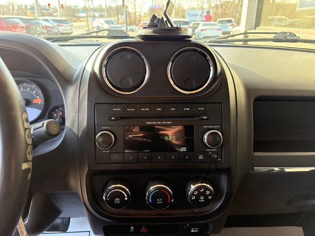 Used 2014 Jeep Patriot Sport image 23