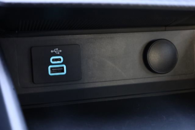 Used 2024 Ford Mustang Coupe image 19